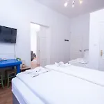 Violin شقة *