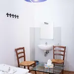 Violin شقة *