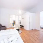 Violin بودابست
