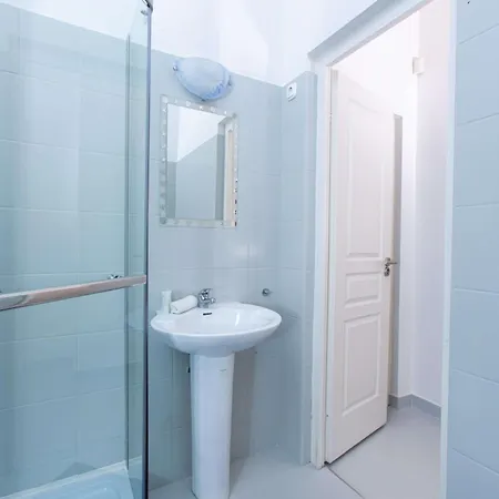 Violin شقة بودابست